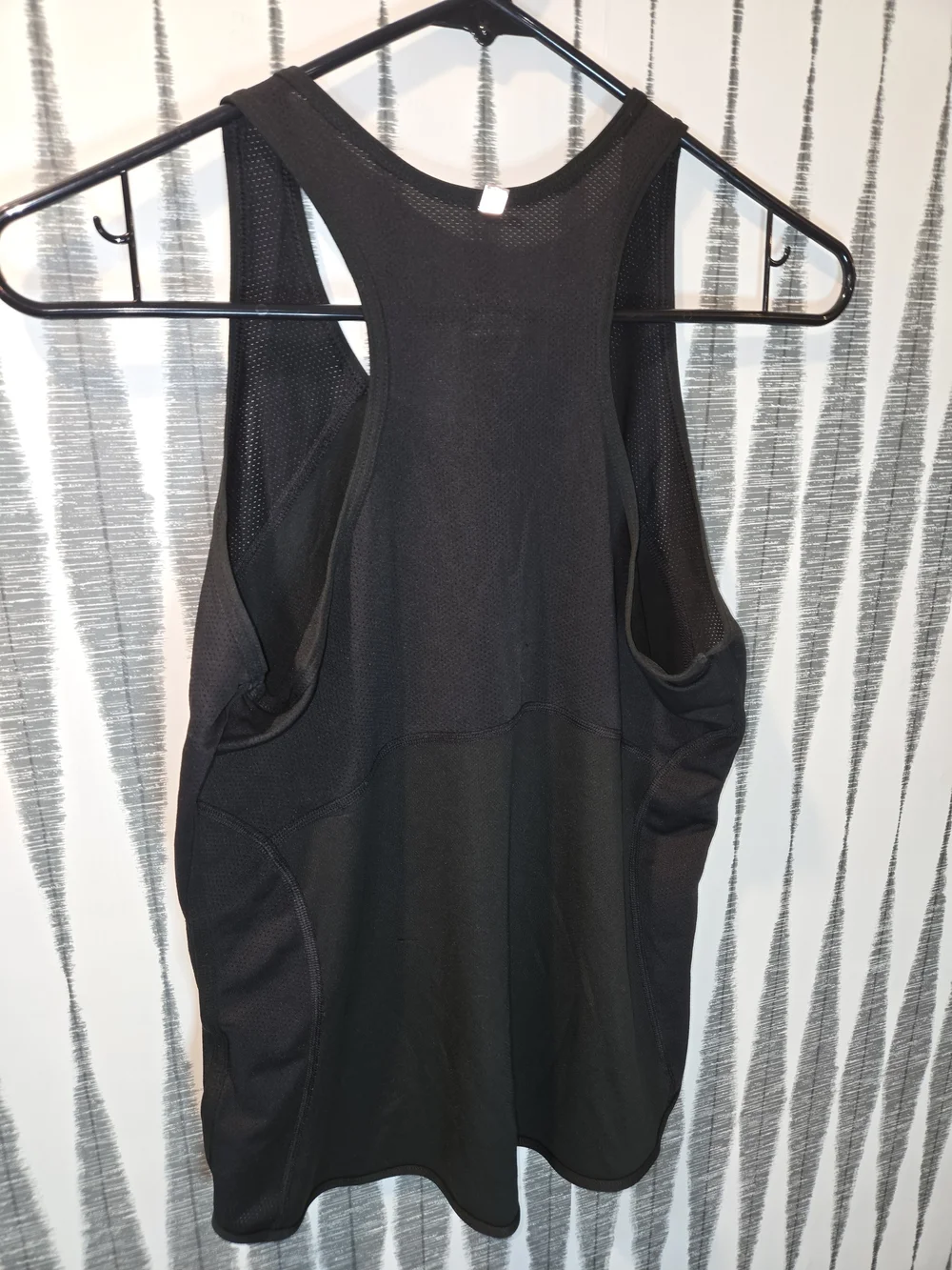 Nike Women’s Black Dri-FIT Performance Tank SIZE MEDIUM